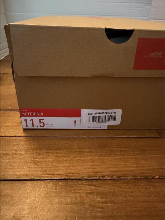 NIB New Altra Men\'s Torin 8 Shoe Gray Size 11.5 main image 4